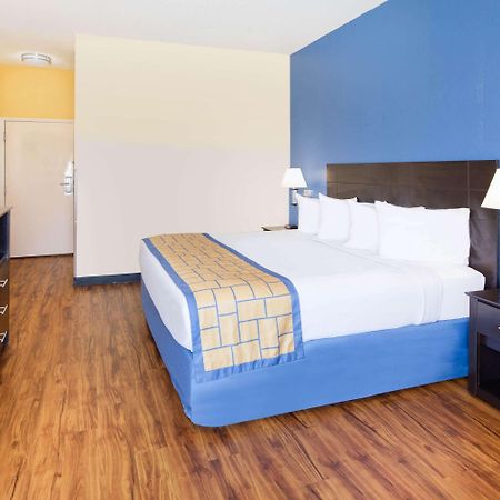 Days Inn By Wyndham Macon I-75 North Dış mekan fotoğraf